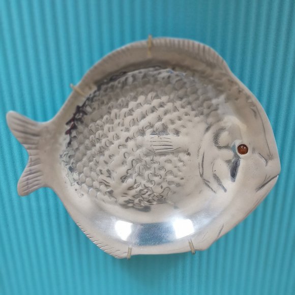 RARE Arthur Court Fish Aluminum Tray Plate Platter Platter w/Carnelian Eye, 1974 - Picture 1 of 6
